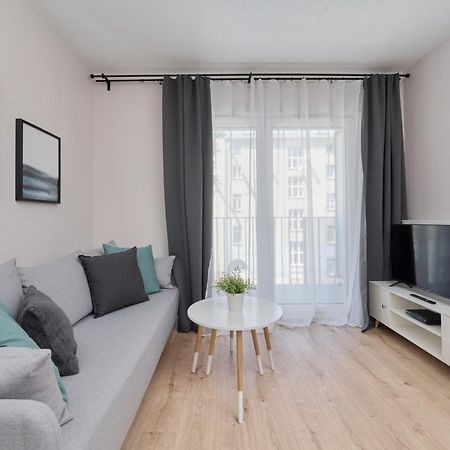 Nowa Manufaktura Apartment Wroclaw Krzyki By Noclegi Renters Экстерьер фото