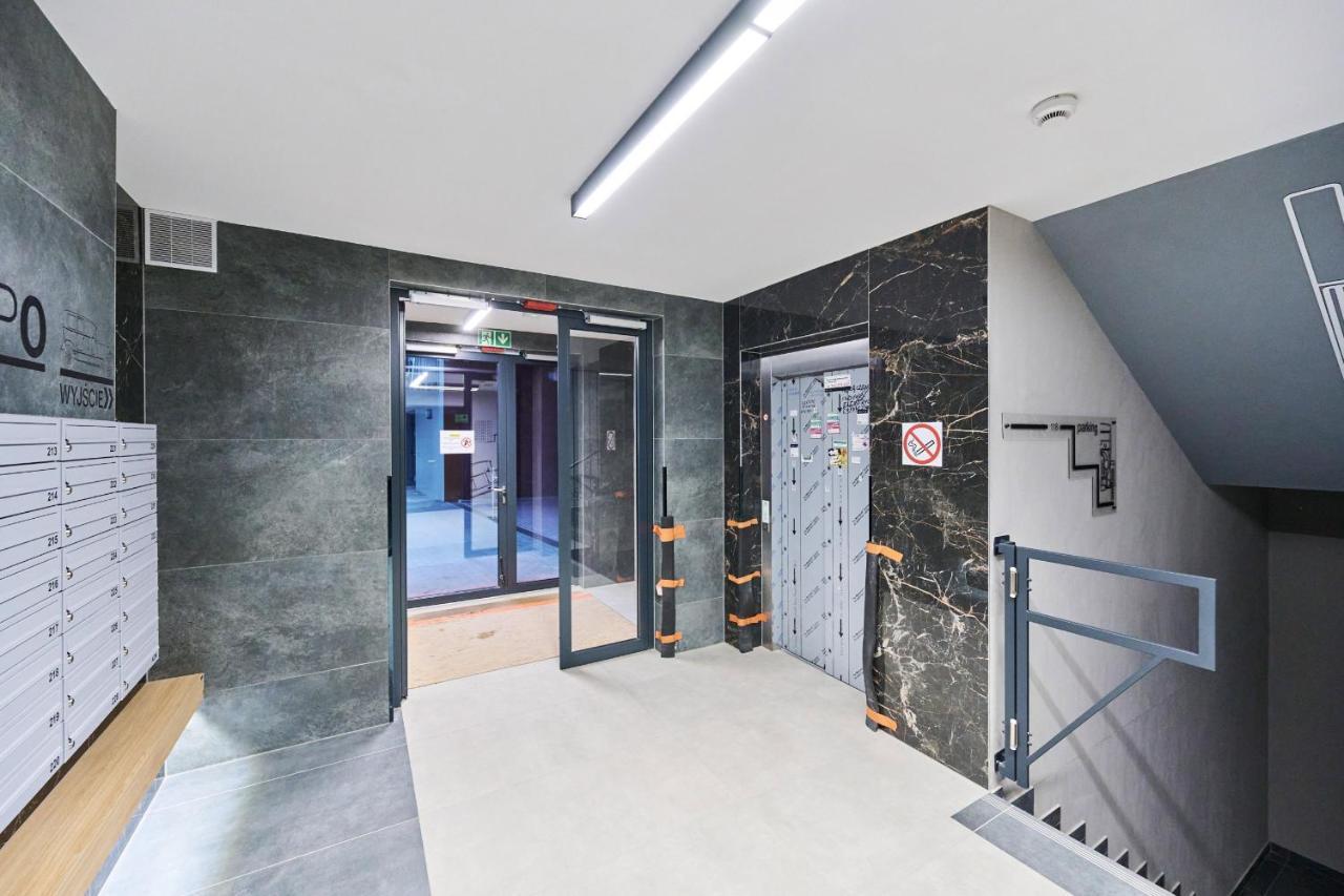 Nowa Manufaktura Apartment Wroclaw Krzyki By Noclegi Renters Экстерьер фото