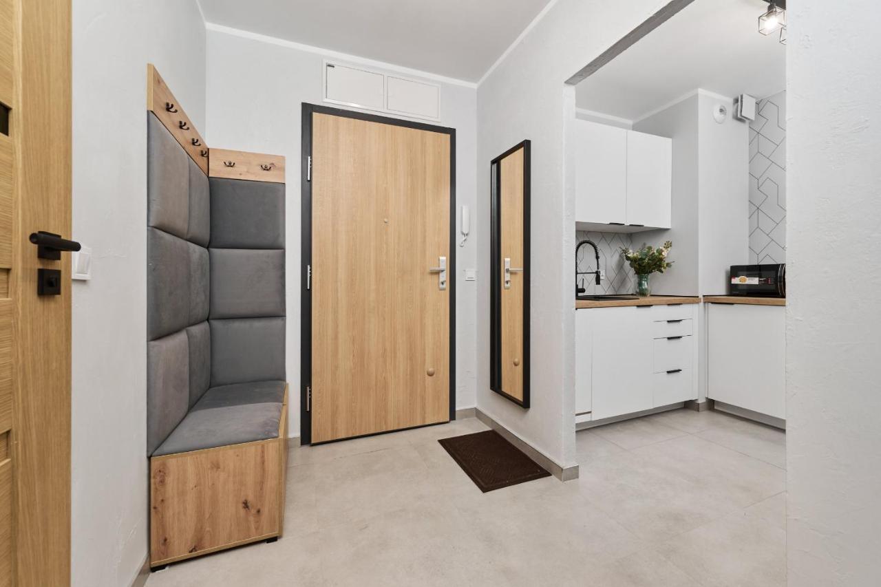 Nowa Manufaktura Apartment Wroclaw Krzyki By Noclegi Renters Экстерьер фото