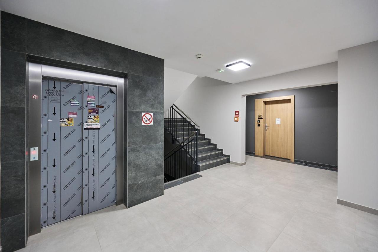 Nowa Manufaktura Apartment Wroclaw Krzyki By Noclegi Renters Экстерьер фото