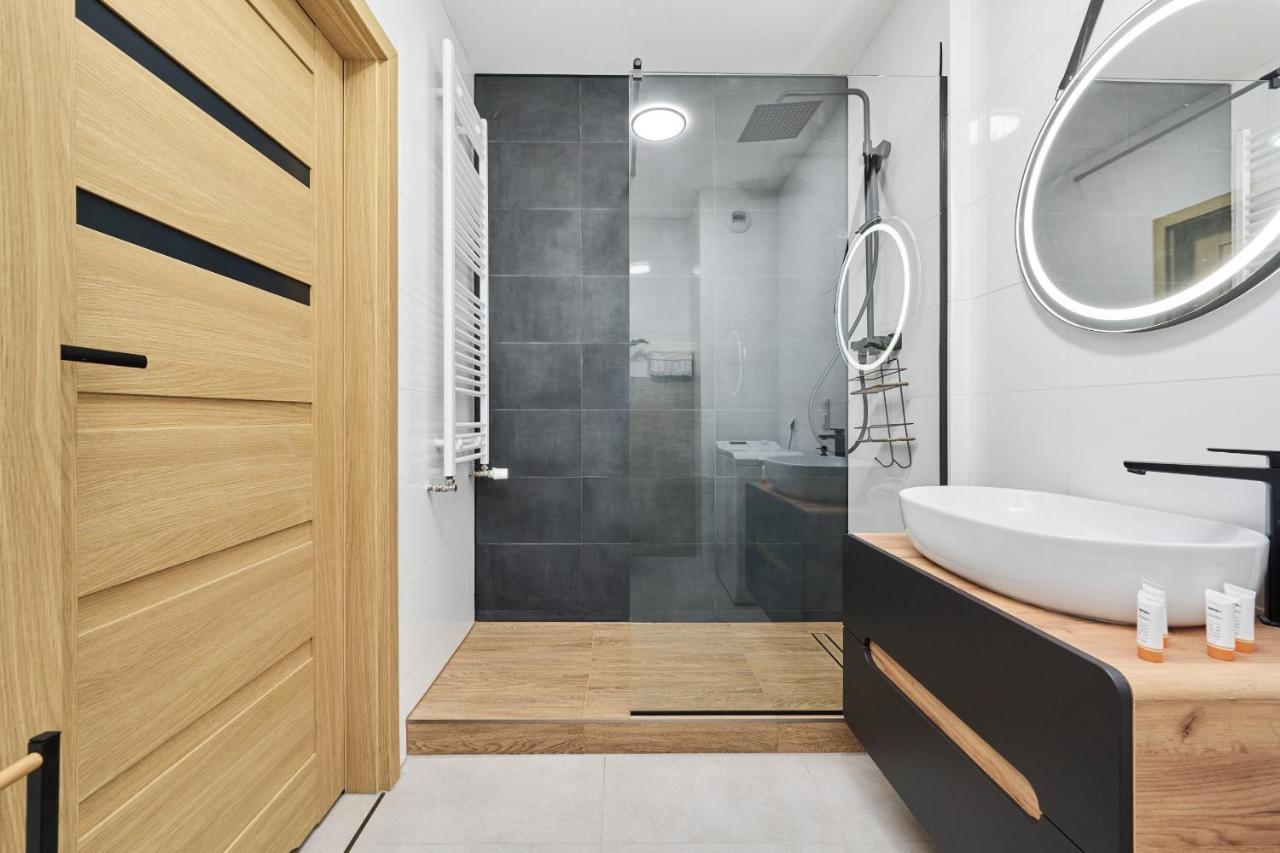 Nowa Manufaktura Apartment Wroclaw Krzyki By Noclegi Renters Экстерьер фото