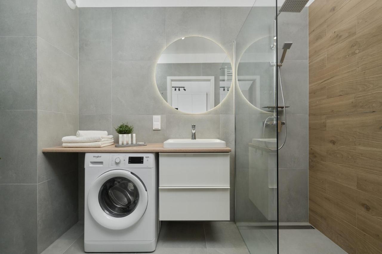 Nowa Manufaktura Apartment Wroclaw Krzyki By Noclegi Renters Экстерьер фото
